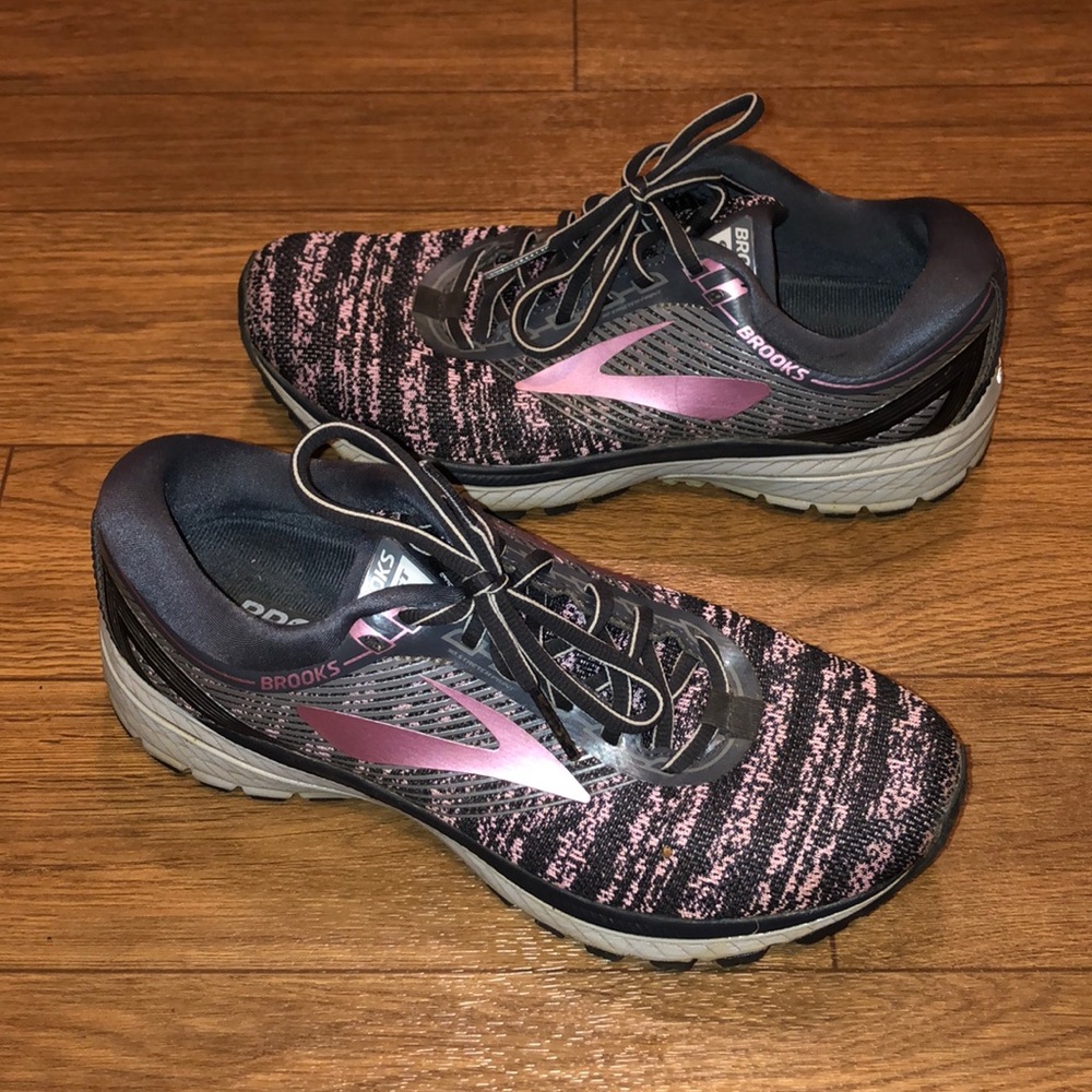 Brooks Ghost 10 Running Shoes